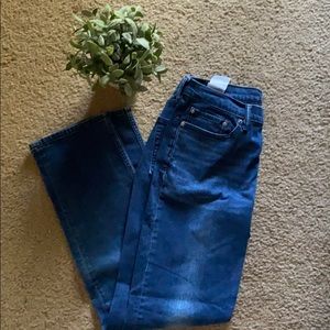 Levi’s 514 jeans